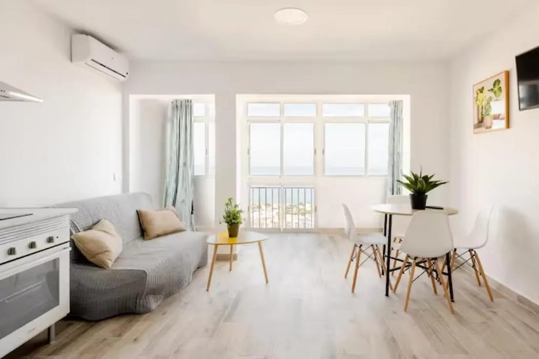 Blue Sky Apartment توريمولينوس إسبانيا
