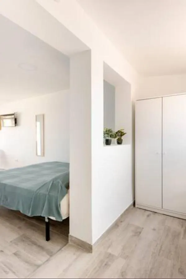 Blue Sky Apartment توريمولينوس